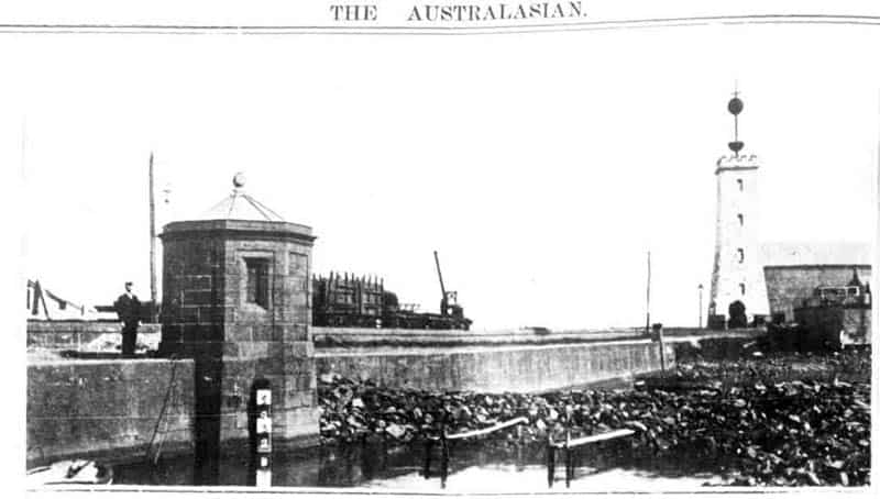 Australasian (Melbourne, Vic. : 1864 - 1946), Saturday 20 February 1909, page 34

The tower was formerly used for lighting vessels coming up the bay, but it has since been superseded by the Gellibrand lightship, placed about a

mile and a half farther down the bay. The time ball is dropped each day at 1 p.m.

